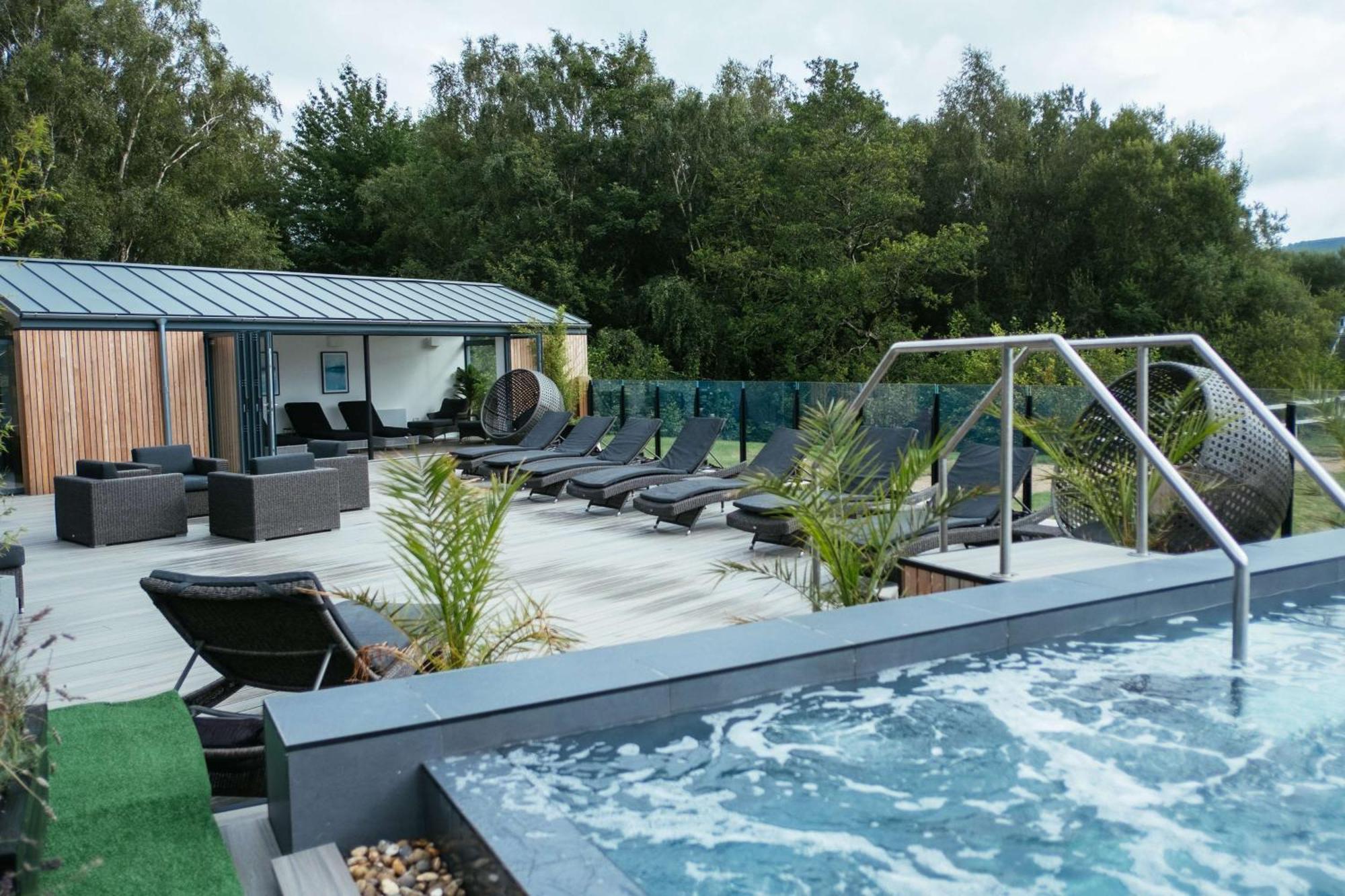 Ixora Hotel & Spa Conwy Exterior photo